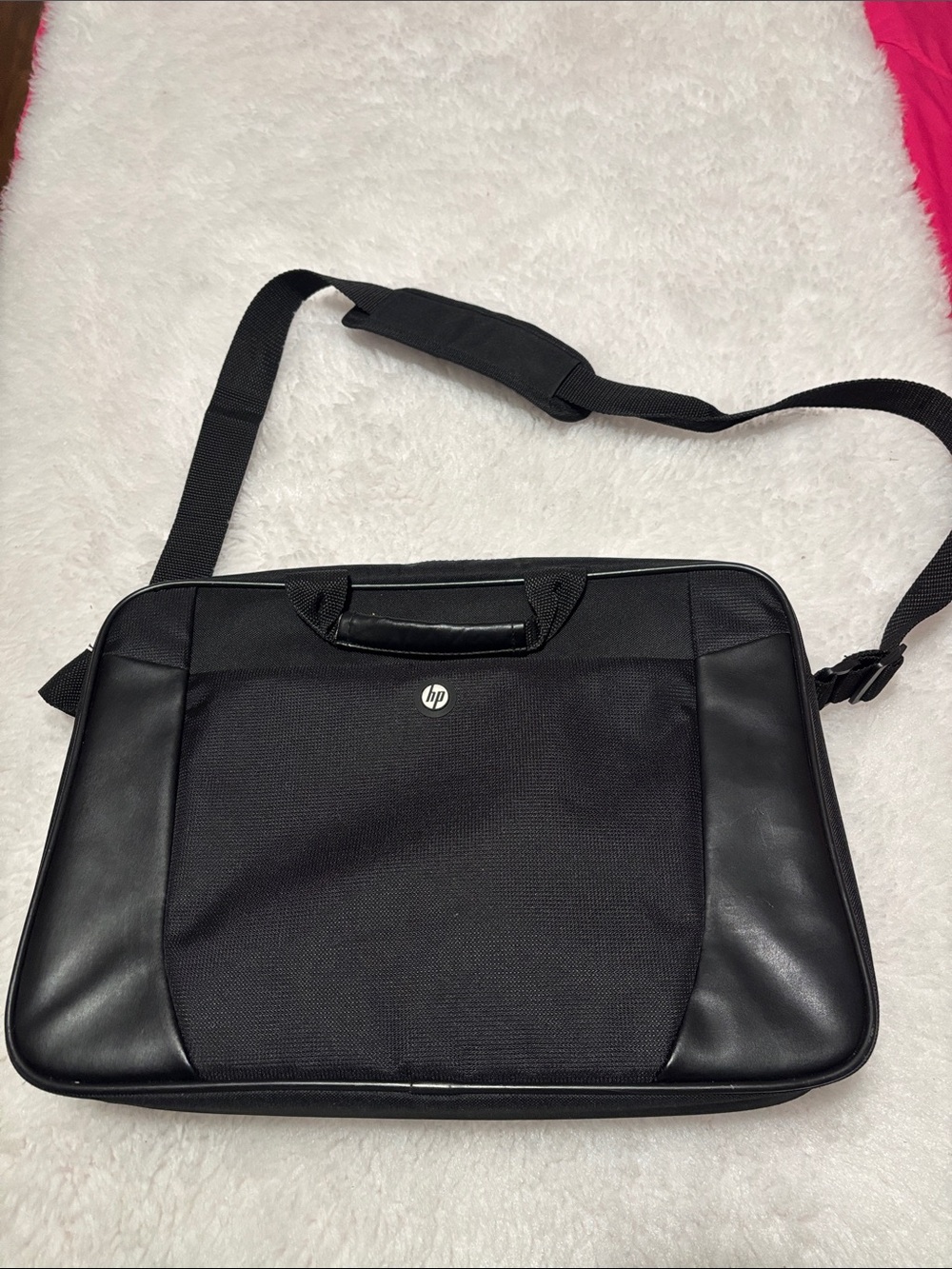 HP Black Laptop Briefcase with Shoulder Strap